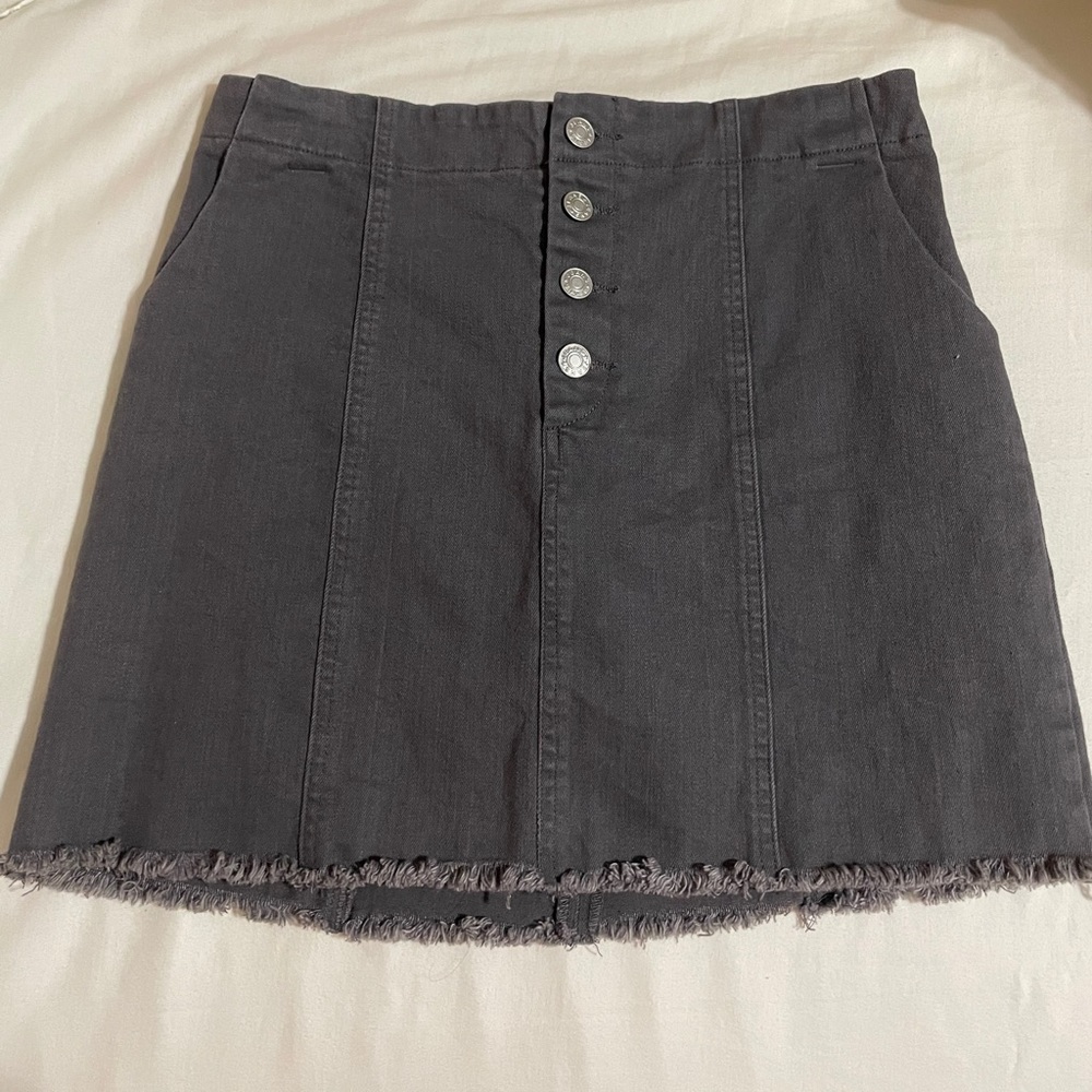 Grey Jean skirt with pockets